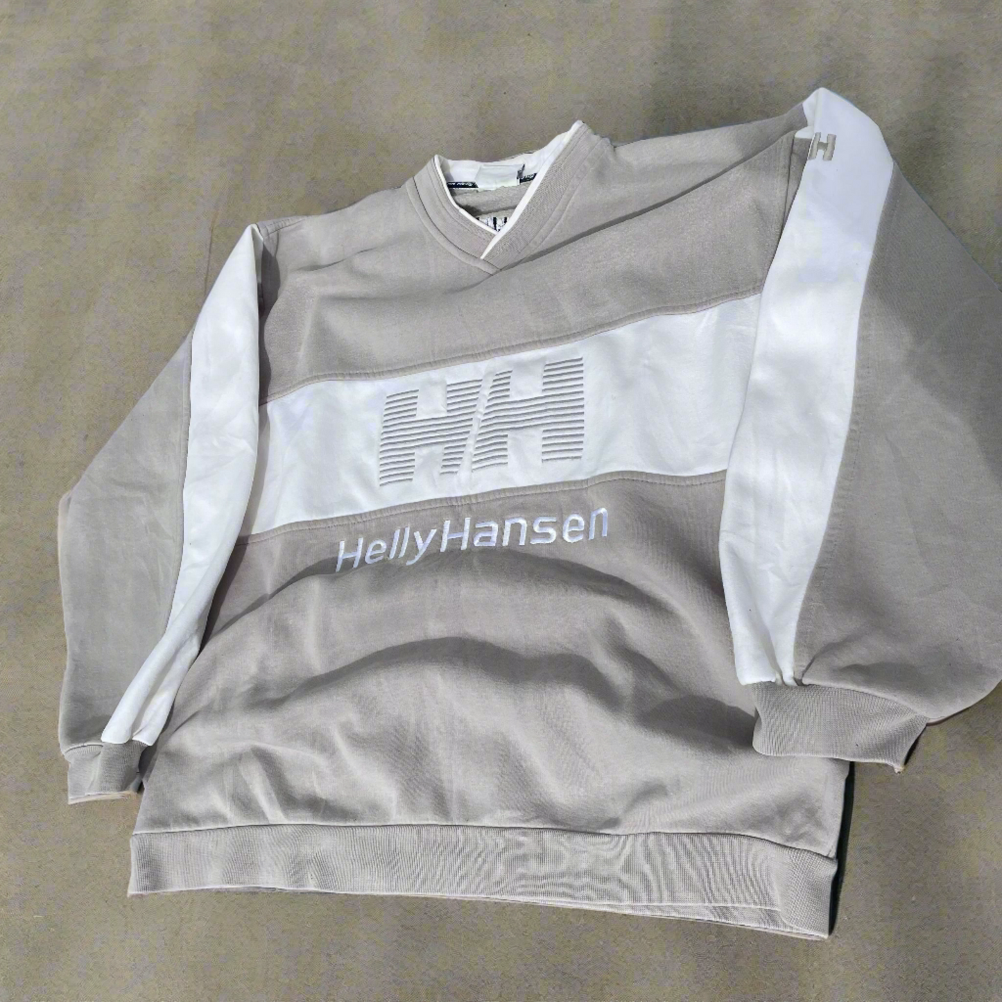 vintage HellyHansen embroidered spellout sweatshirt