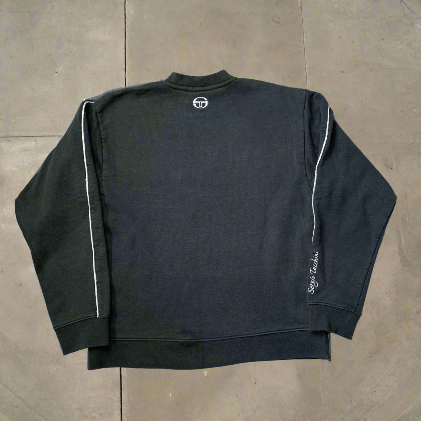 Vintage Sergio Tacchini Embroidered Logo sweatshirt